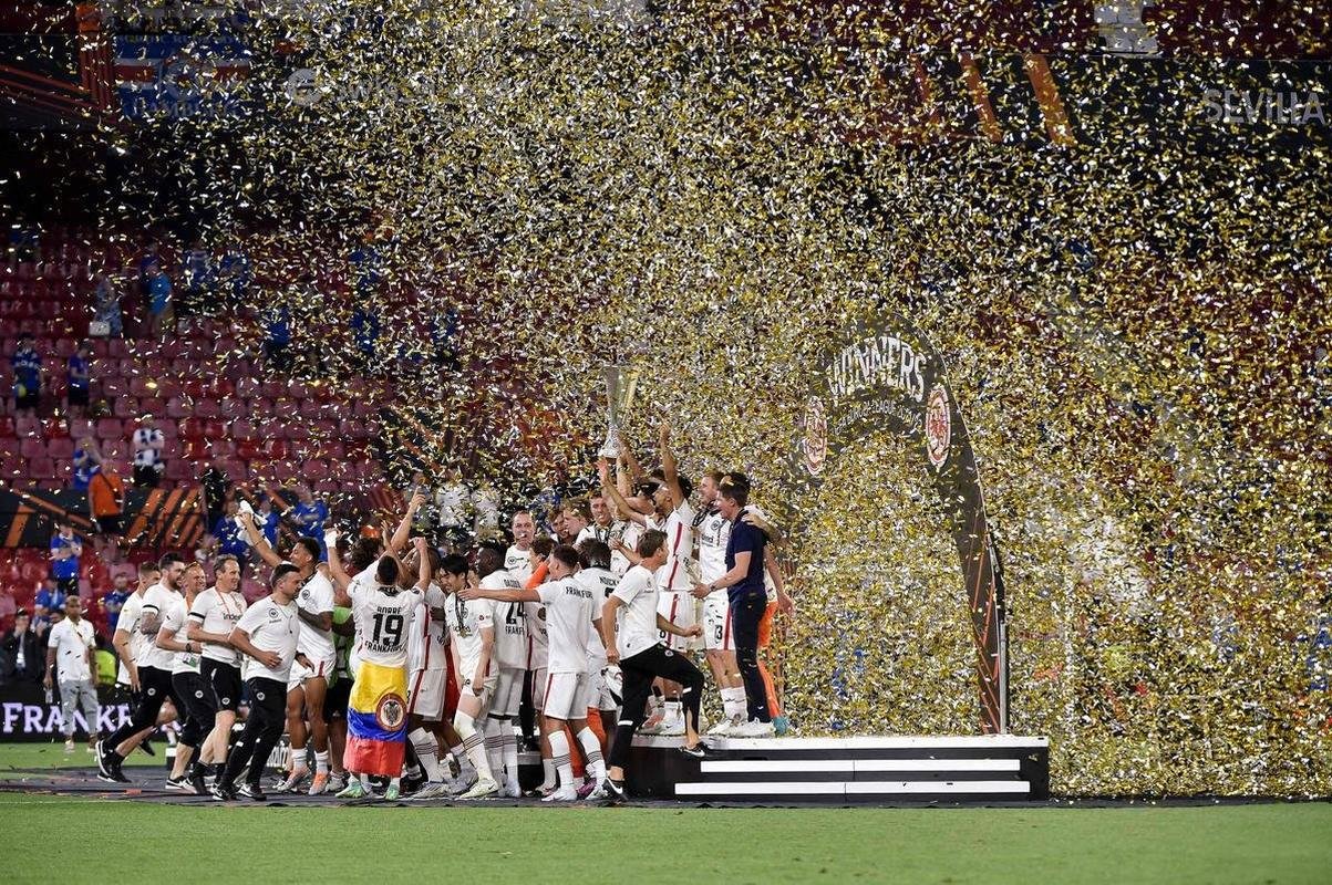 Eintracht bate o Rangers nos pnaltis, em Sevilla, e fatura a Liga Europa 