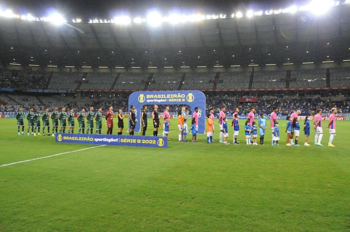Fotos do jogo entre Cruzeiro e Guarani