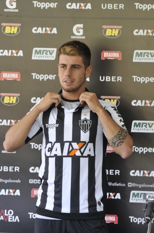 Veja fotos da apresentao de Toms Andrade no Atltico