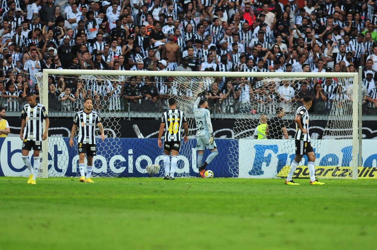 Fotos do jogo entre Atltico e Red Bull Bragantino, no Mineiro, pela 26 rodada do Campeonato Brasileiro