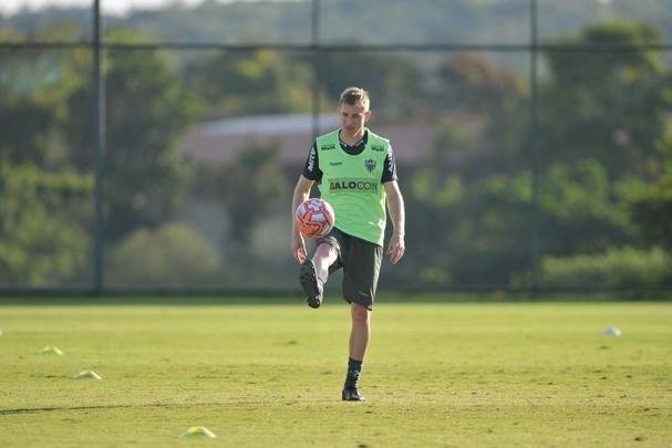 Veja fotos do treino do Atltico
