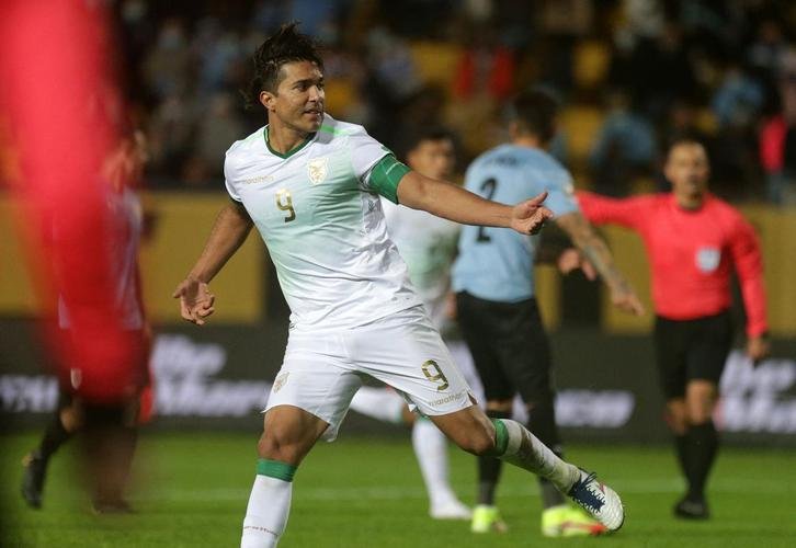 Marcelo Moreno marca dos goles en la derrota de Paul