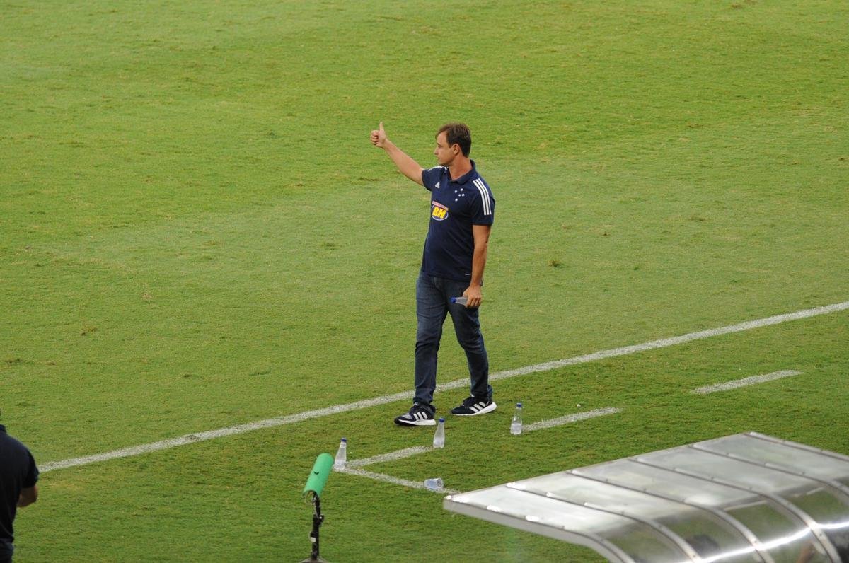 Imagens de Cruzeiro x Caldense, no Mineiro, pela segunda rodada do Campeonato Mineiro
