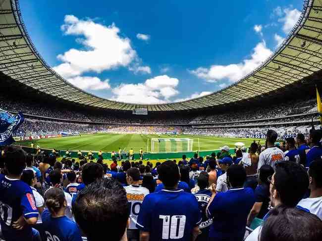 Torcedor do Cruzeiro conta as horas para o retorno  Srie A