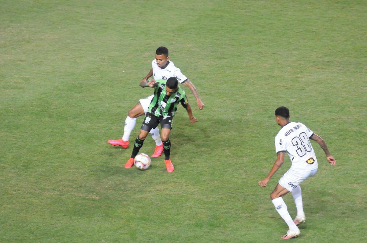 Fotos do clssico entre Amrica e Atltico, no Independncia, em duelo de volta da semifinal do Campeonato Mineiro