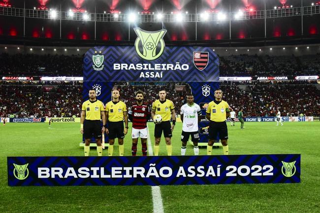 América foi derrotado pelo Flamengo por 3 a 0, no Maracanã