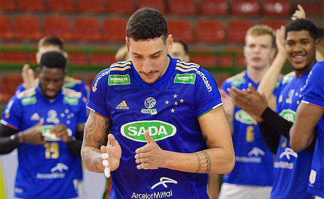 Rodriguinho foi eleito o melhor em quadra e terminou como principal pontuador celeste 
