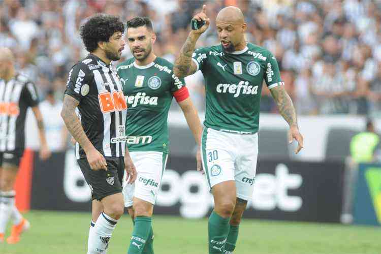 Felipe Melo recebe sexto cartão em oito jogos, e Palmeiras é o time mais  advertido do Brasileirão, palmeiras