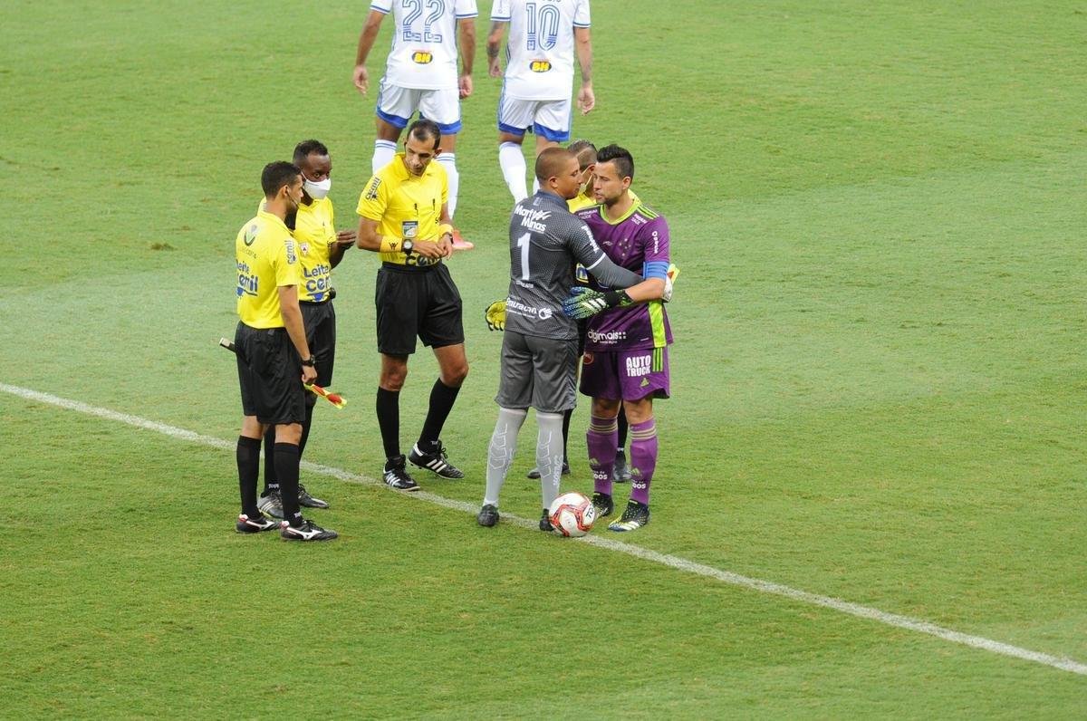 Imagens de Cruzeiro x Caldense, no Mineiro, pela segunda rodada do Campeonato Mineiro