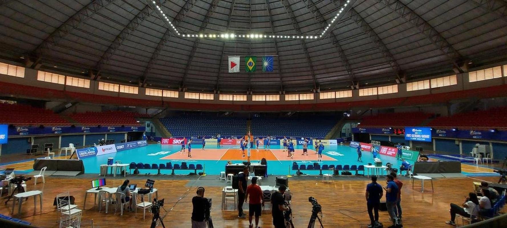 Minas fecha a preparao para a deciso da Superliga Masculina contra o Cruzeiro