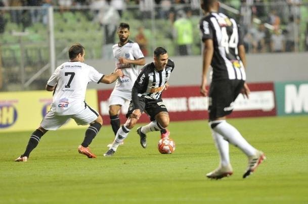 Em noite chuvosa no Independncia, reservas do Atltico batem o Tupi por 2 a 0