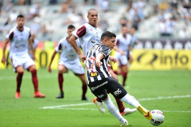 Fotos do jogo entre Atltico e Patrocinense, pelo Campeonato Mineiro