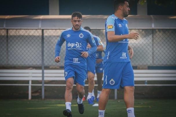 Fotos do treino do Cruzeiro desta segunda-feira (29/04)