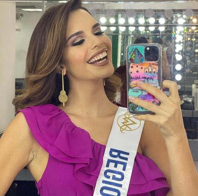 Fotos de Amanda Dudamel, filha de ex-treinador do Atltico, vencedora do Miss Venezuela
