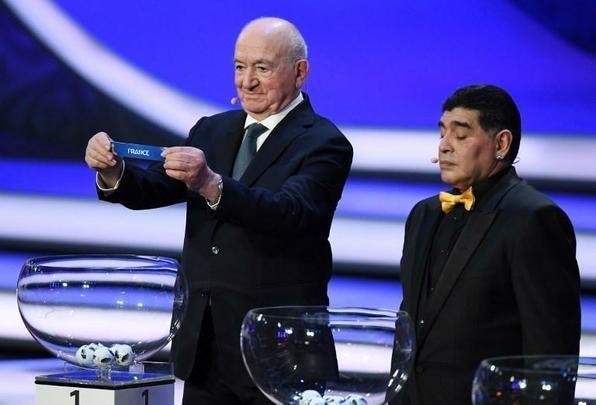 Sorteio em Moscou definiu os adversários da fase de grupos da Copa do Mundo da Rússia em 2018