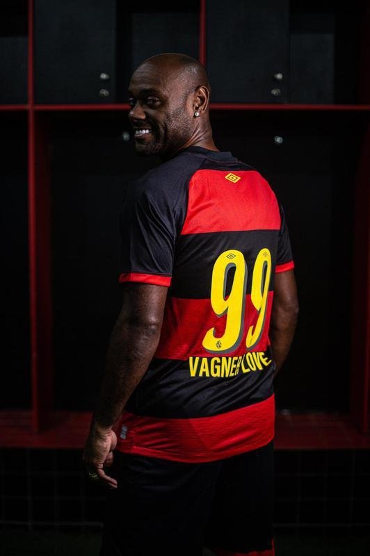 Vagner Love, atacante (Sport)