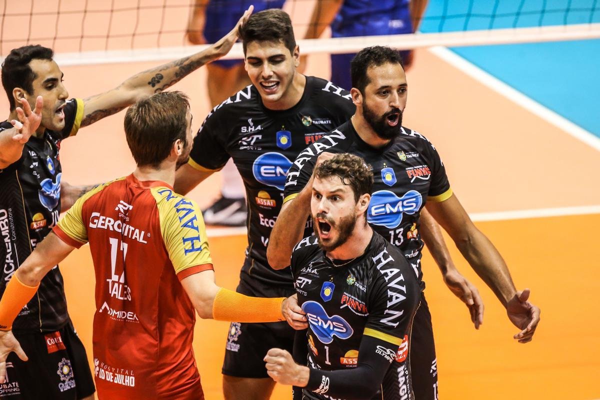 Minas no resistiu ao poderoso Taubat, perdeu por 3 sets a 0 e terminou a Superliga como vice-campeo