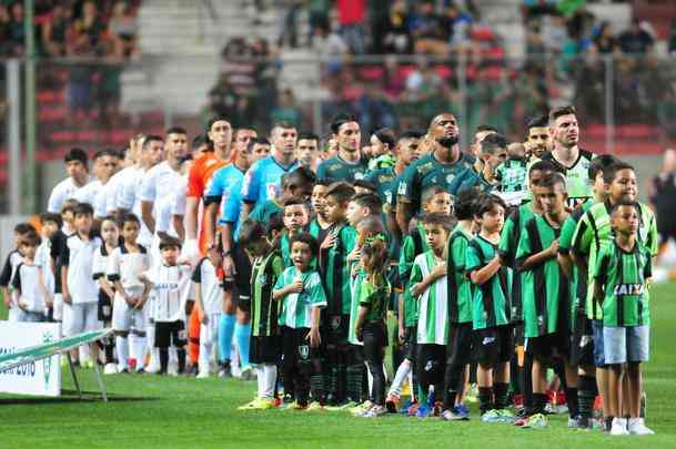 Veja as imagens da partida no Estádio Independência, válida pela 27ª rodada da Série A