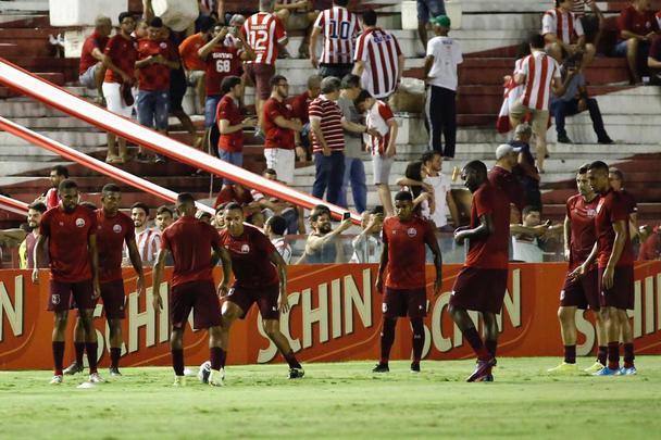 Em jogo válido pela 5ª rodada da Copa do Nordeste, o Náutico recebeu o ABC, nos Aflitos, buscando encaminhar a classificação para a segunda fase do torneio regional