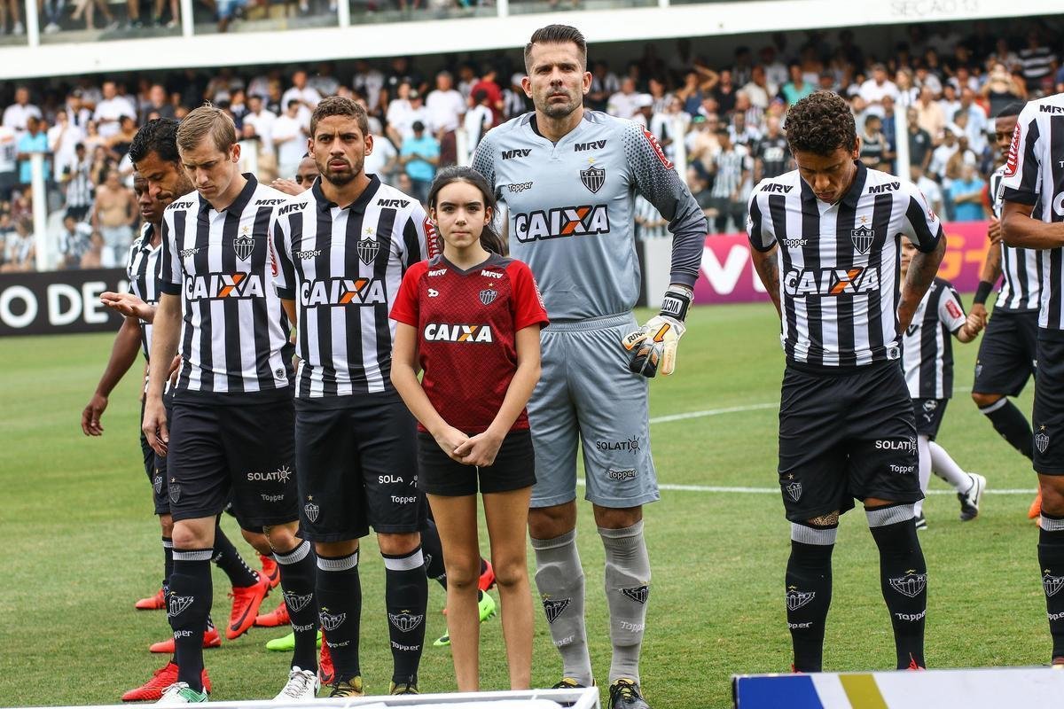 O Santos venceu o Atltico por 3 a 1 neste sbado, em jogo da 32 rodada do Campeonato Brasileiro