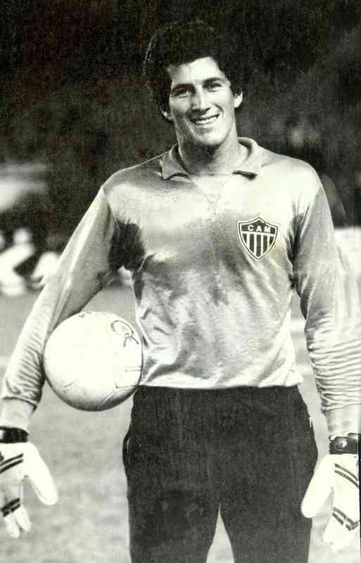 Joo Leite - 684 jogos - Foi quem mais vestiu a camisa do Atltico. Atuou pelo clube entre 1976 e 1992 e ganhou 12 ttulos: a Copa Conmebol de 1992 e 11 estaduais (1976, 1978, 1979, 1980, 1981, 1982, 1983, 1985, 1986, 1988 e 1991)