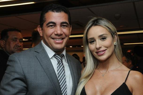 Personalidades na cerimnia do 16 Trofu Tel Santana