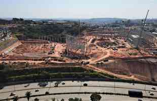 Fotos da Arena MRV, futuro estdio do Atltico, em BH. Imagens areas divulgadas nesta quarta-feira (19) mostram boa parte da estrutura metlica instalada (Arena MRV/divulgao)