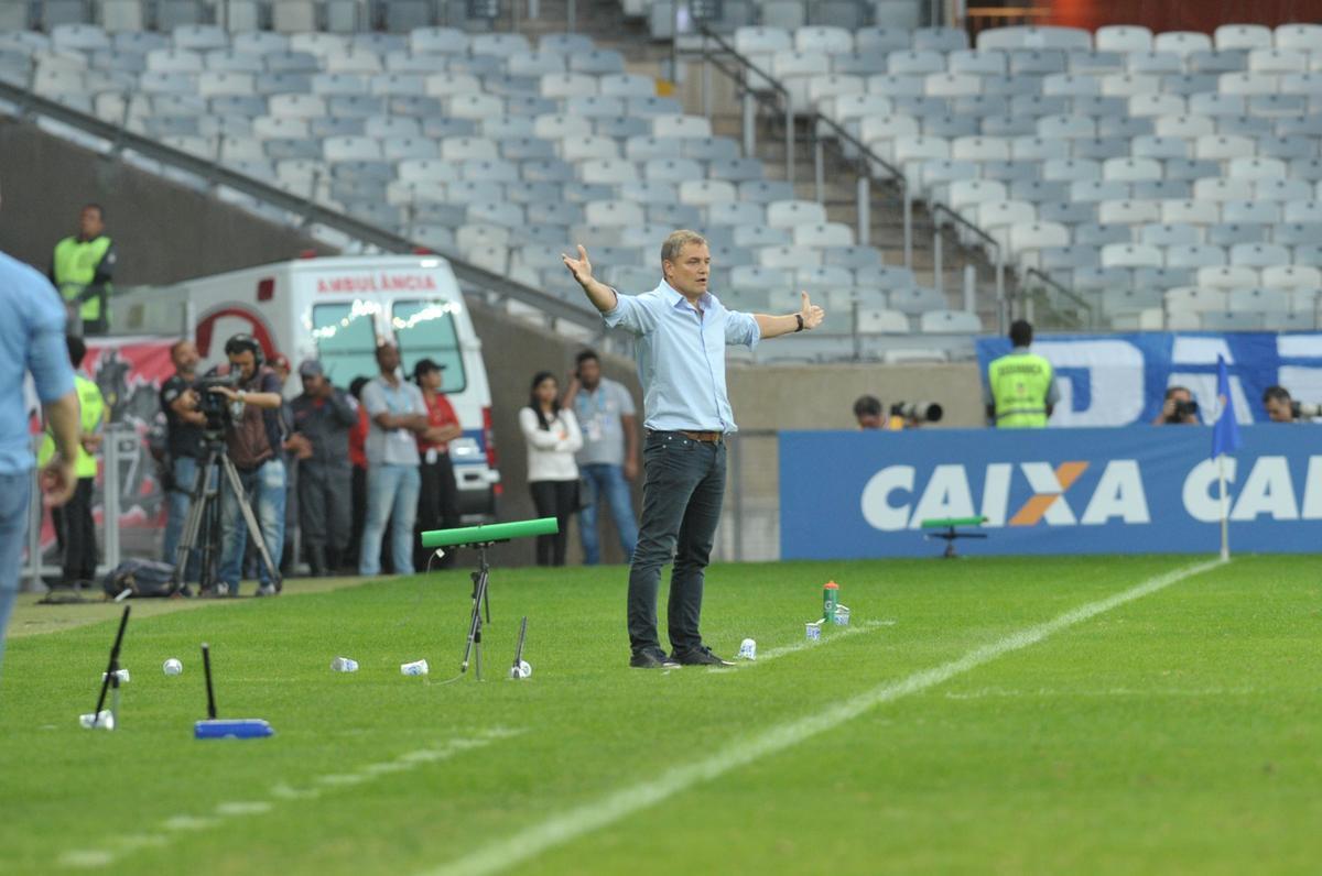Fotos do jogo entre Cruzeiro e So Paulo