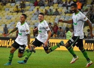 Com gols de Juninho e Matheusinho, Coelho bate o Tricolor Carioca por 2 a 0, atinge marca 'mágica' dos 45 pontos e segue forte na briga por Libertadores