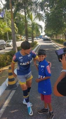 Primeiro contato com De Arrascaeta na Toca da Raposa