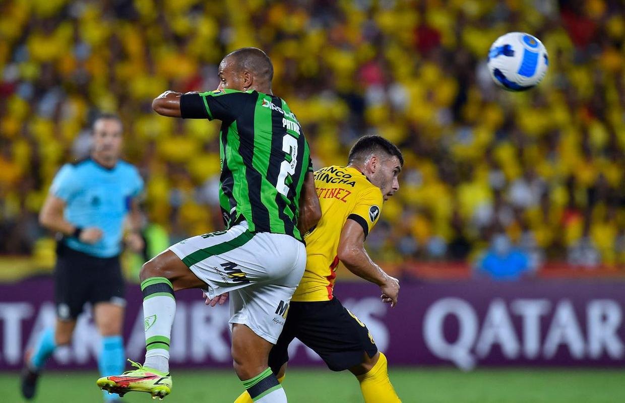 Barcelona-EQU x Amrica: fotos do jogo pela Libertadores