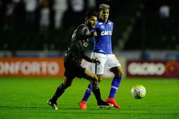 Fotos de Figueirense x Cruzeiro, no Orlando Scarpelli, pela 21ª rodada do Campeonato Brasileiro
