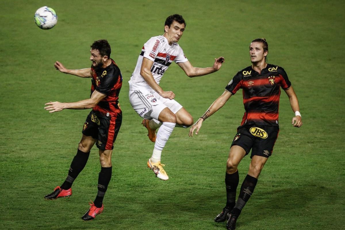 Na Ilha do Retiro, Sport e São Paulo se enfrentaram em jogo válido pela quinta rodada da Série A de 2020. E logo no início do jogo, Pablo fez 1 a 0 para o Tricolor Paulista.