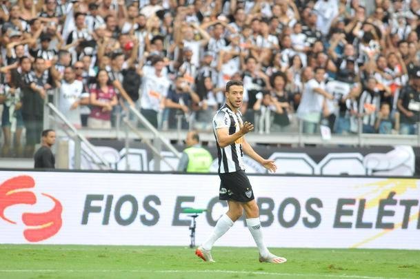 Fotos do jogo entre Atltico e Athletico-PR, no Mineiro