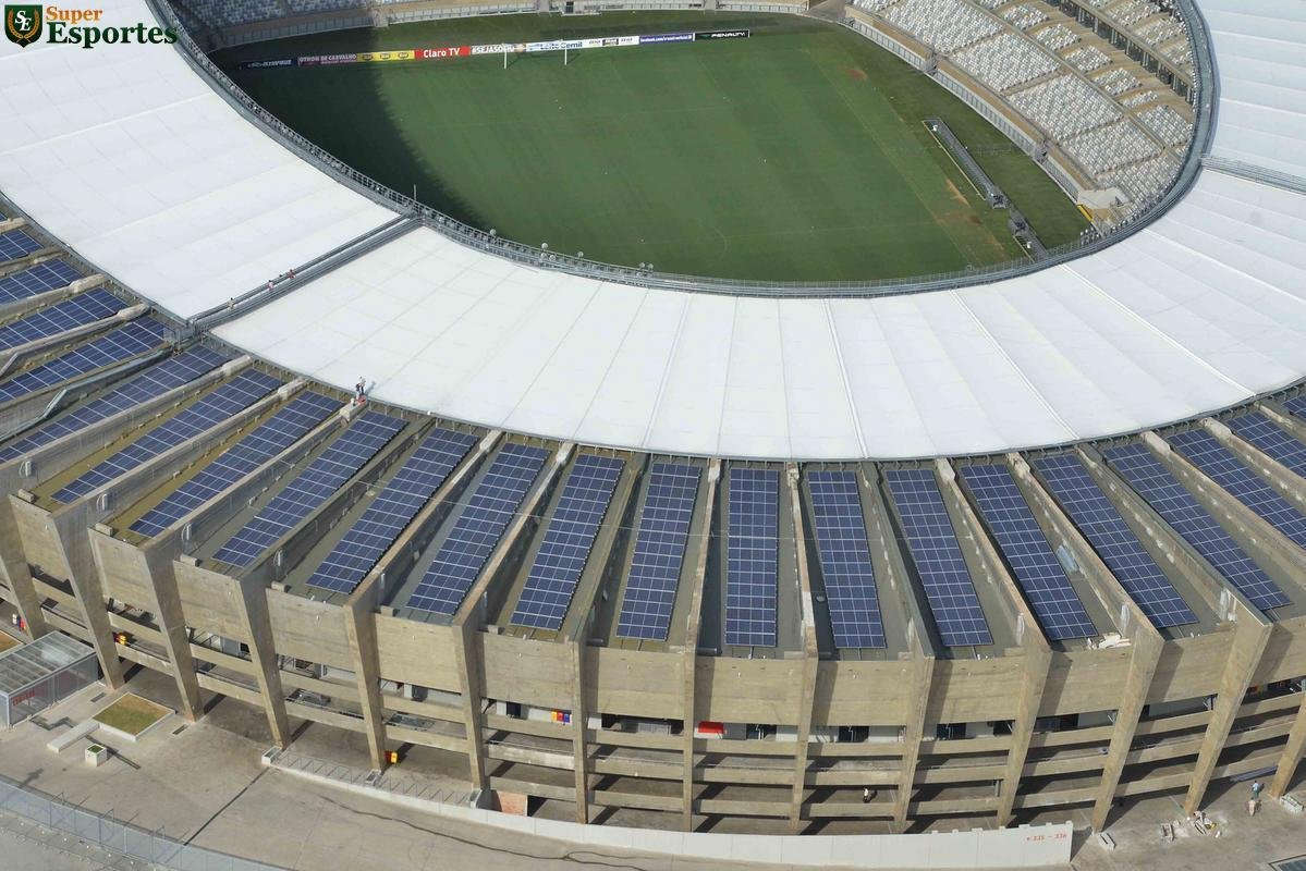 Em 2013, obras de modernizao concludas e estdio pronto para a Copa das Confederaes e, posteriormente, para a Copa do Mundo de 2014