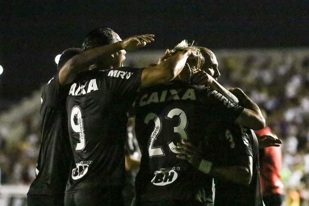 Botafogo-PB e Atlético se enfrentaram na noite desta quarta-feira, pela Copa do Brasil