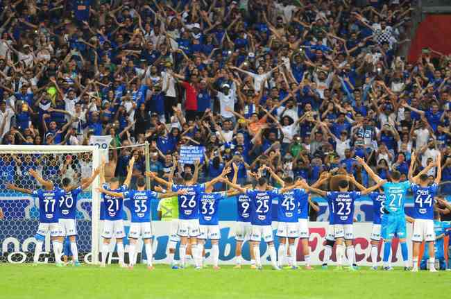 8º Cruzeiro 2 x 0 Tombense - 42,274 fans, in Mineirao, for the 22nd round of Serie B;  income of BRL 1,264,718.00