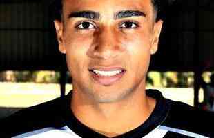 19 - Santiago Paiva: aos 20 anos, o atacante  outro jogador formado no Danubio.