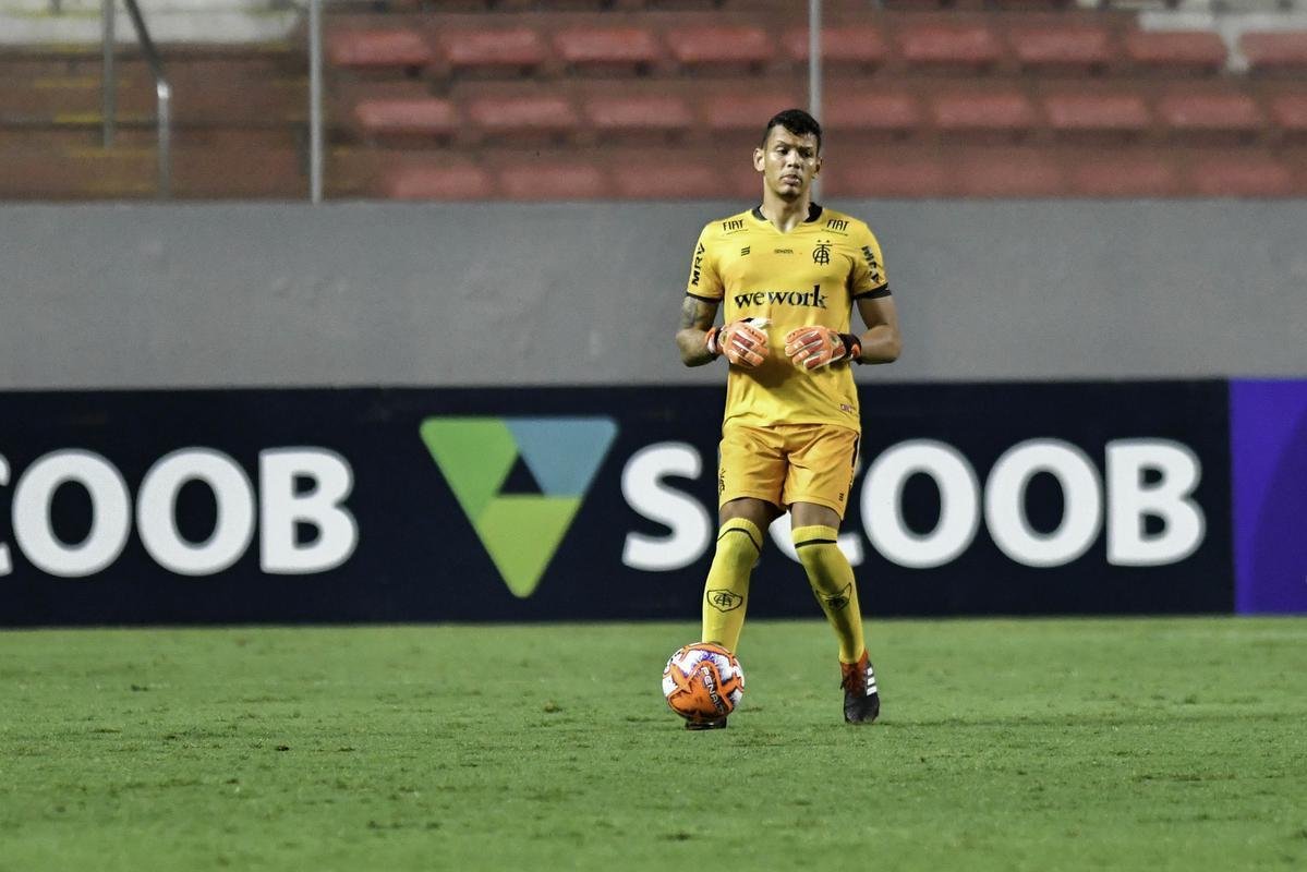 Glauco - Goleiro do Amrica de 2015 at 2019