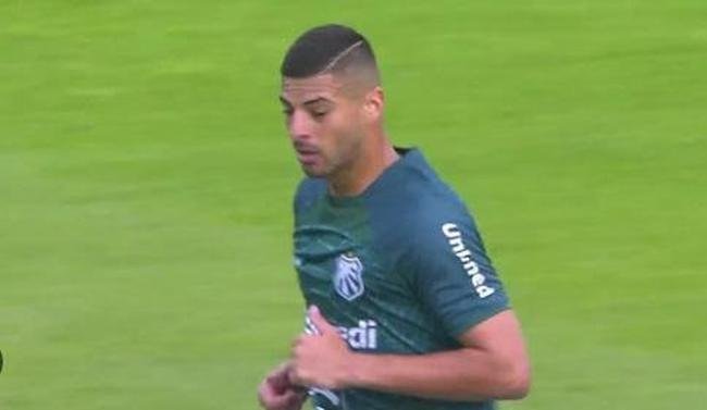 Suliton: Zagueiro de 31 anos. Est na Caldense desde 2023