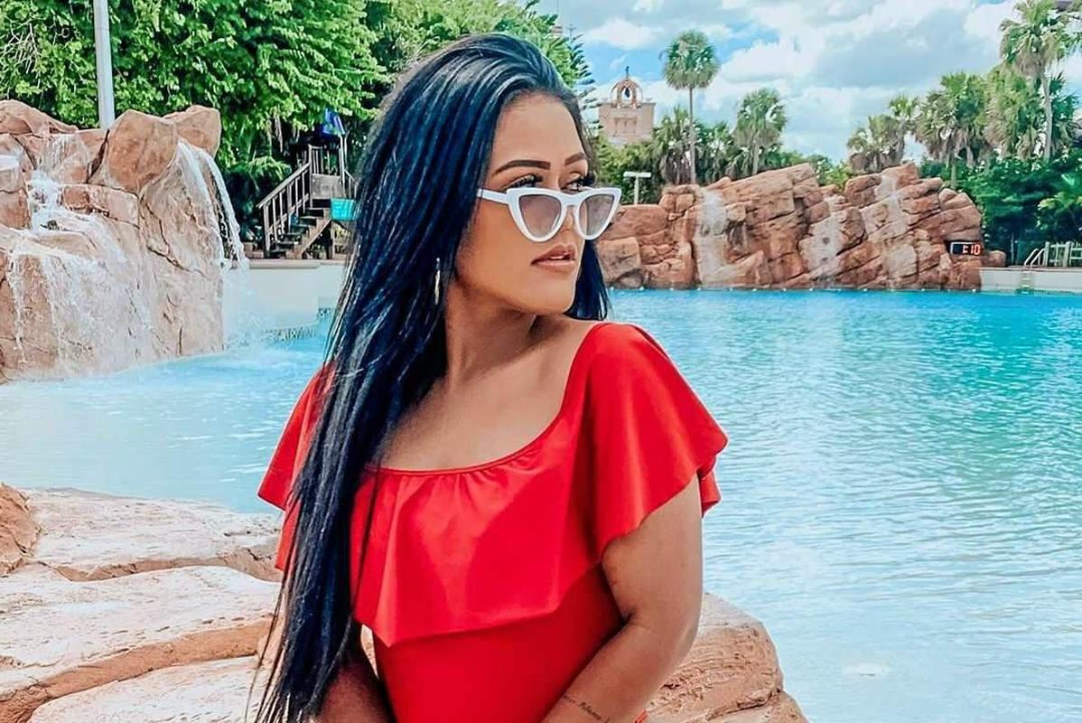 Maior youtuber mulher do Brasil, com 12,6 milhes de inscritos em seu canal, Camila Loures j comemorou ttulos do Cruzeiro em postagens no Twitter.