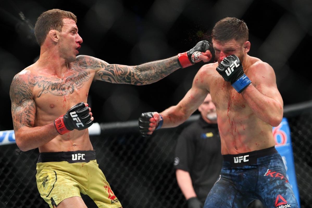 Brasileiro Renato Moicano venceu Calvin Kattar por deciso unnime