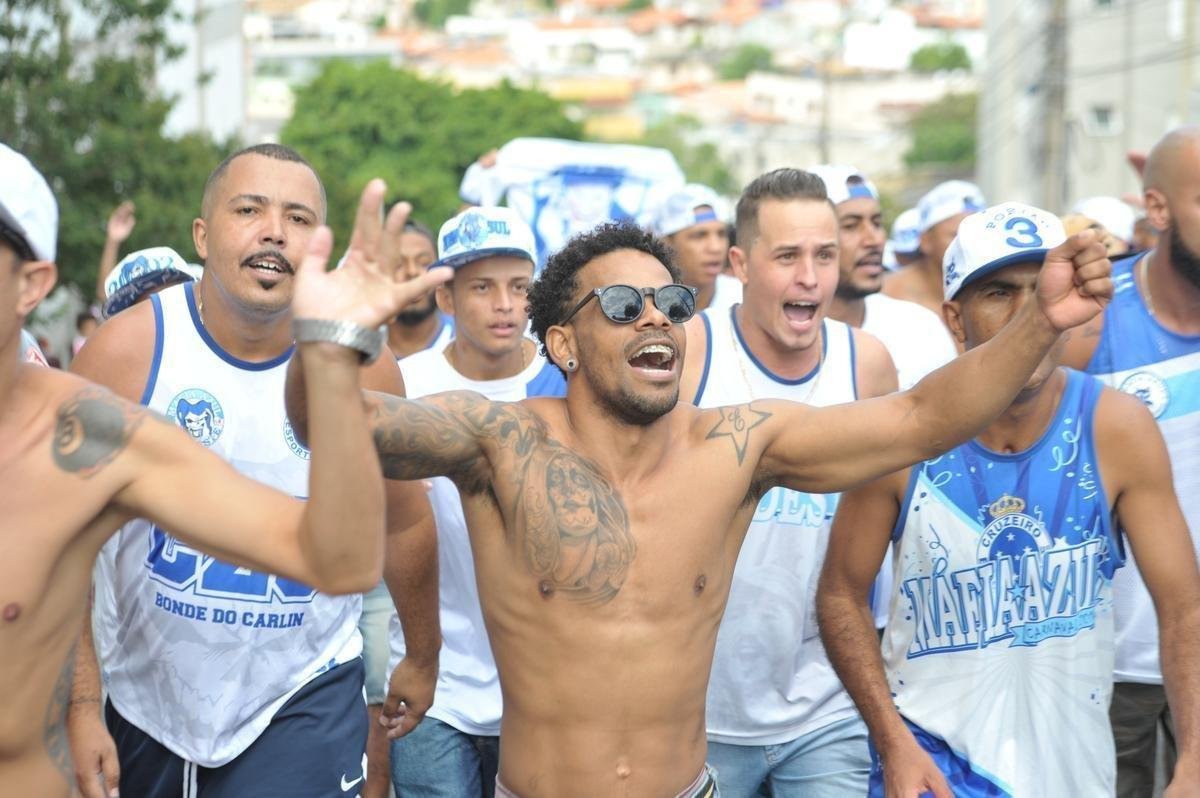 Imagens das torcidas de Amrica e Cruzeiro no clssico deste domingo, no Independncia, pela partida de ida da semifinal do Campeonato Mineiro