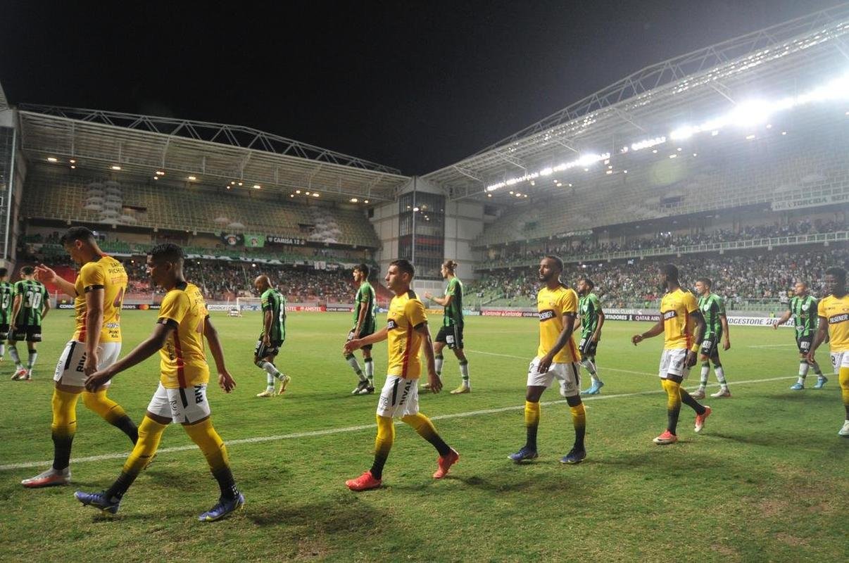 Fotos da partida de ida da terceira fase da Copa Libertadores, entre Amrica e Barcelona de Guayaquil, no Independncia, em Belo Horizonte