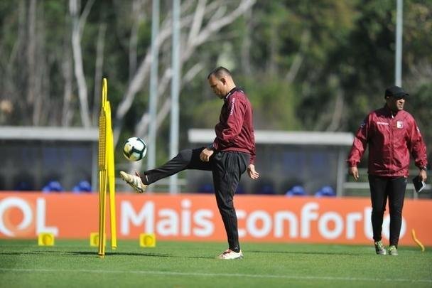Imagens do treino da Venezuela em Belo Horizonte