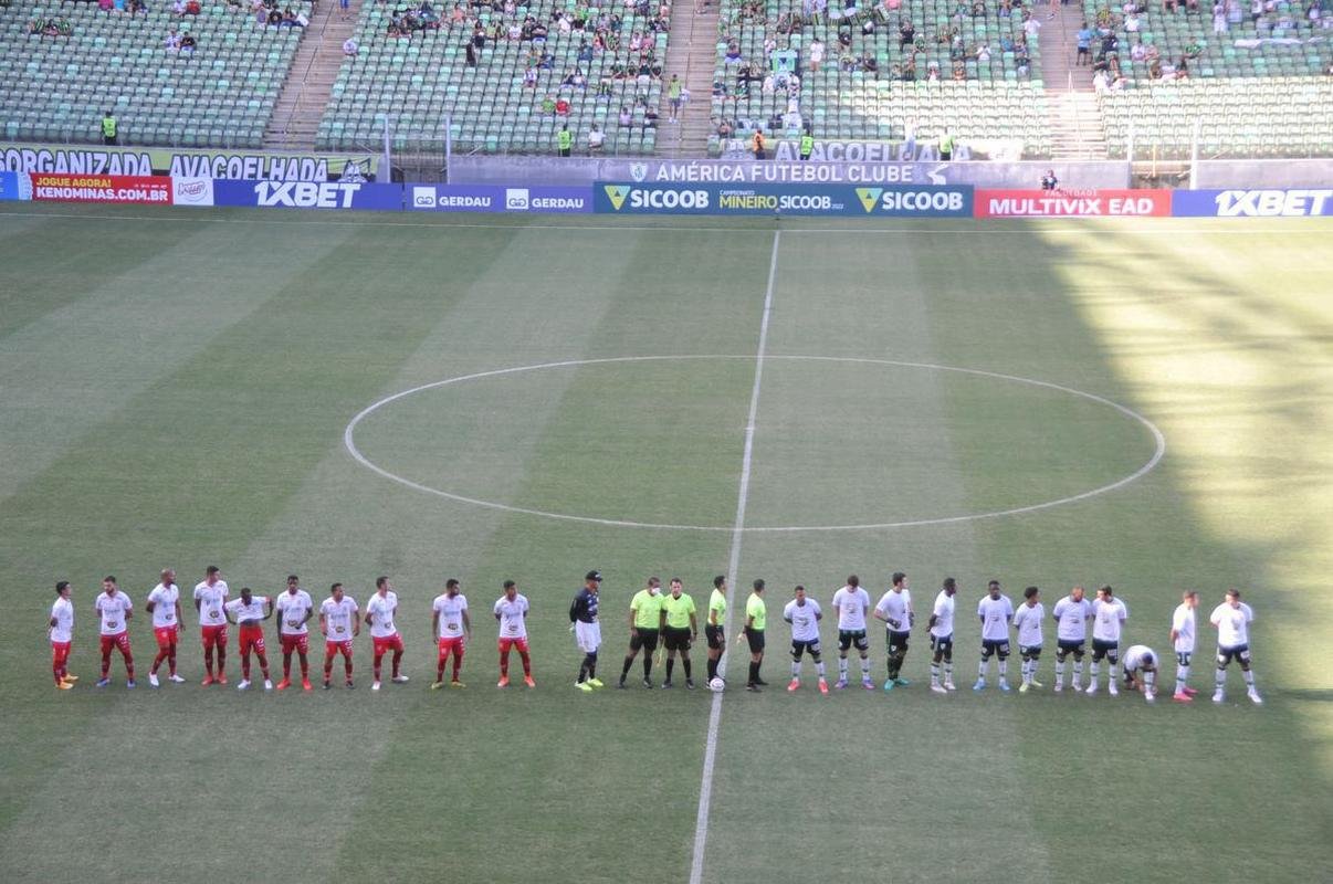 Fotos do jogo entre Amrica e Villa Nova, no Independncia, em BH, pela 9 rodada do Campeonato Mineiro