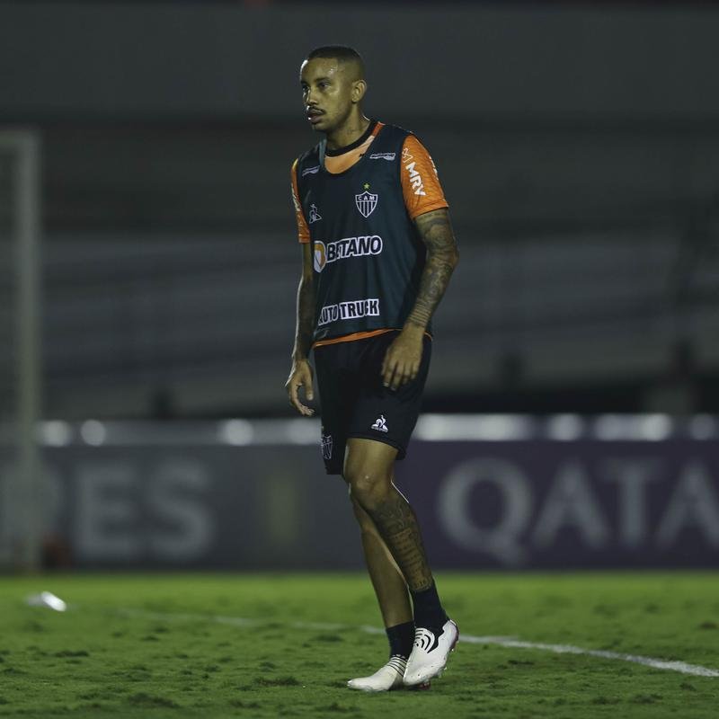 Tcnico Cuca comandou atividade do Atltico no CT da Conmebol no Paraguai 