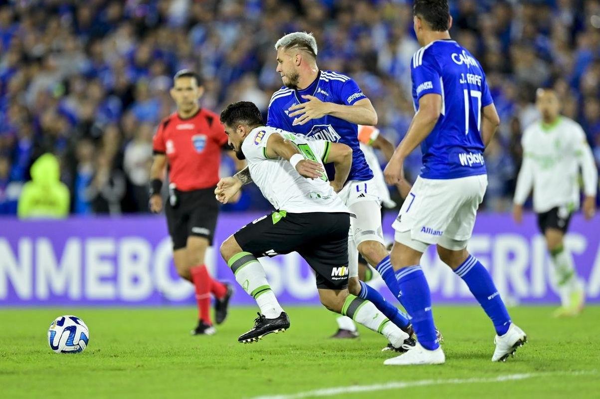 Fotos de Millonarios x Amrica pela Copa Sul-Americana