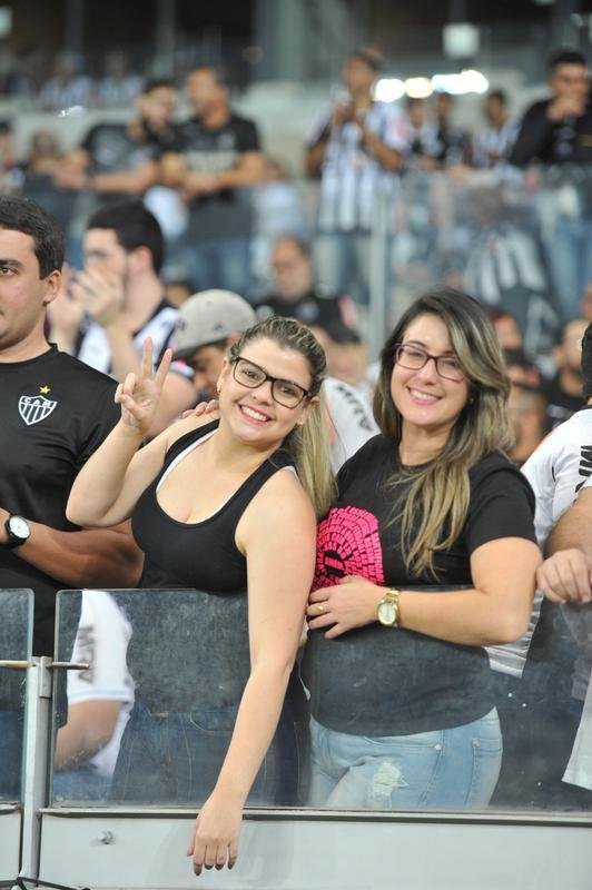 Torcida do Galo acompanhou o duelo entre o Alvinegro e o Jorge Wilstermann, no Mineiro