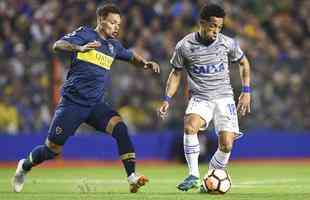 Boca Juniors abriu o placar no primeiro tempo, com um gol de Zrate, aps passe de Prez: 1 a 0